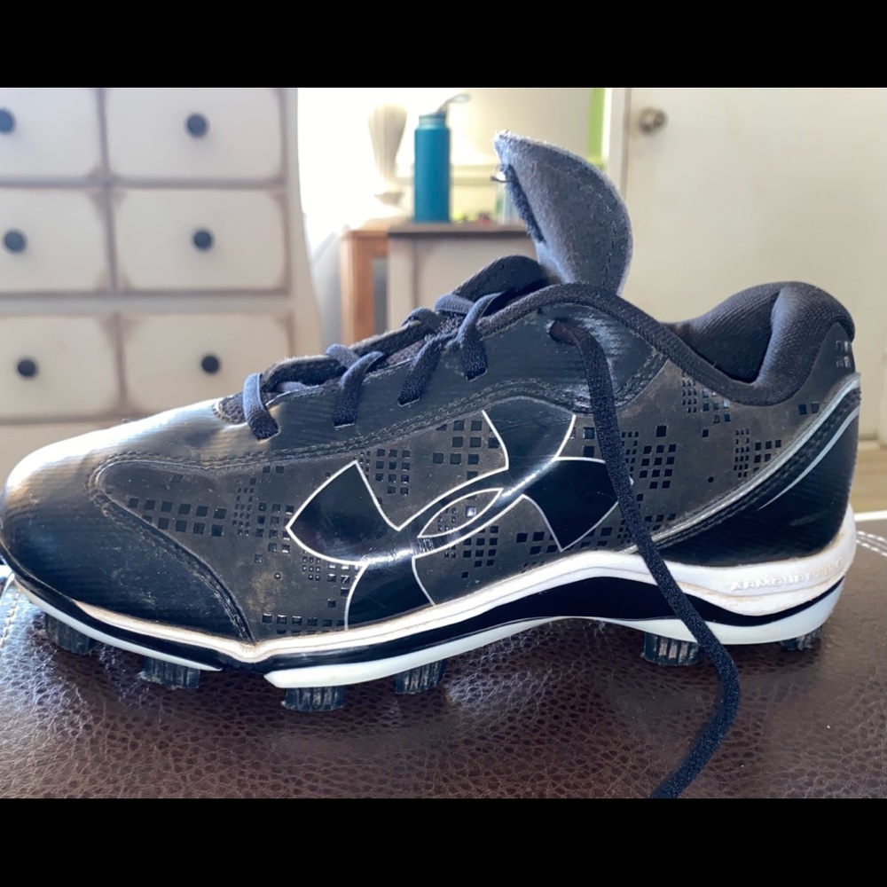 Under armour softball cleats